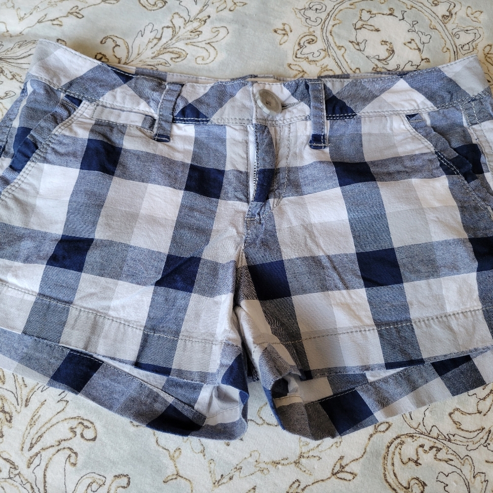 Size 0 Aeropostale Shorts EUC